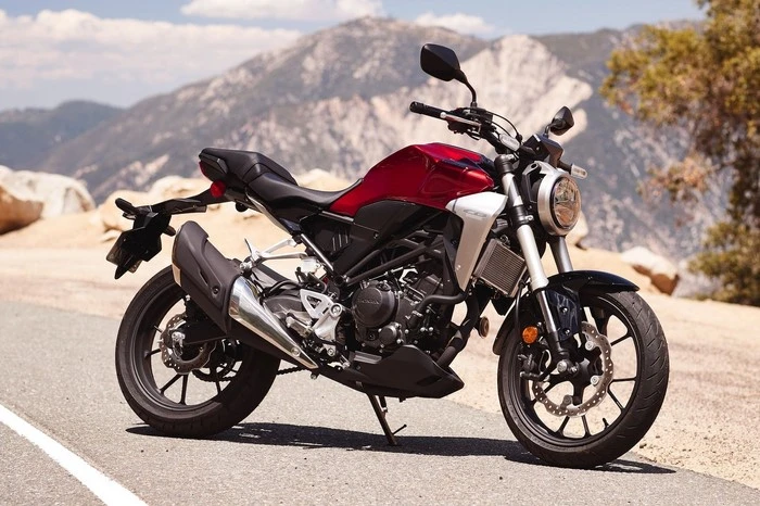 موتورسیکلت برتر هوندا CB300R